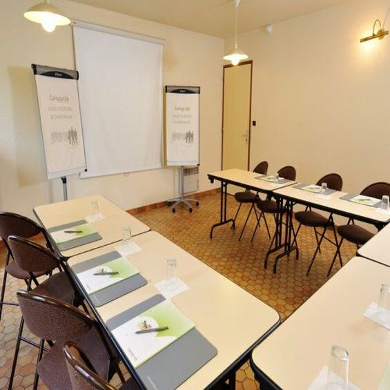 Campanile Lorient - Lanester Zewnętrze zdjęcie
